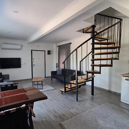 Da London Villa