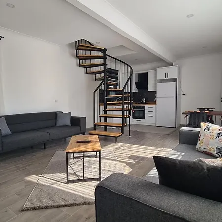 Da London Villa *